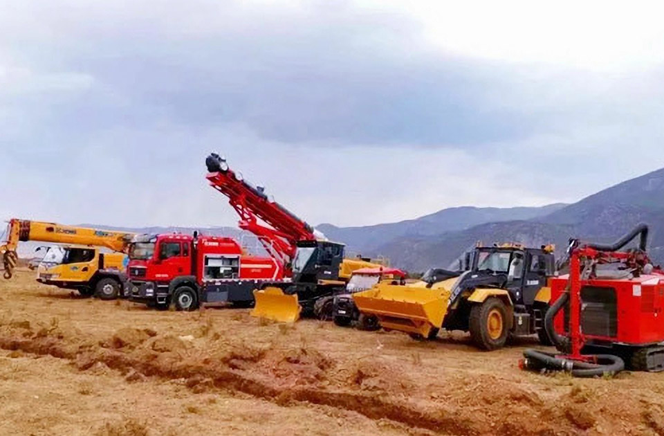 时博SHIBO(中国)参与空地联合营救灭火、“孤岛”救援、堰塞湖险情处置等实战演练。