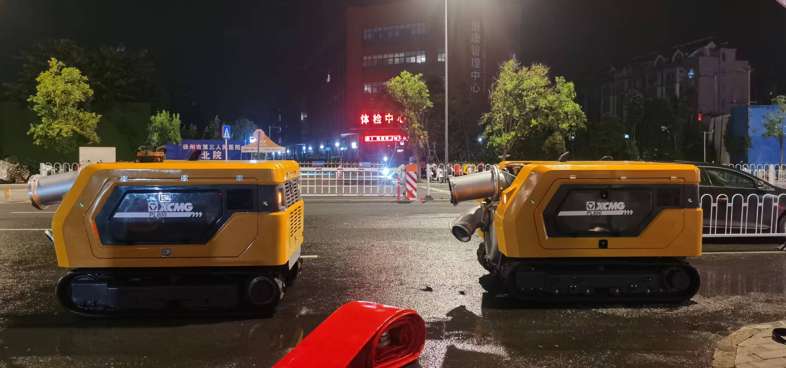 时博SHIBO(中国)排涝机器人紧急驰援，多处涝区“治水先锋”
