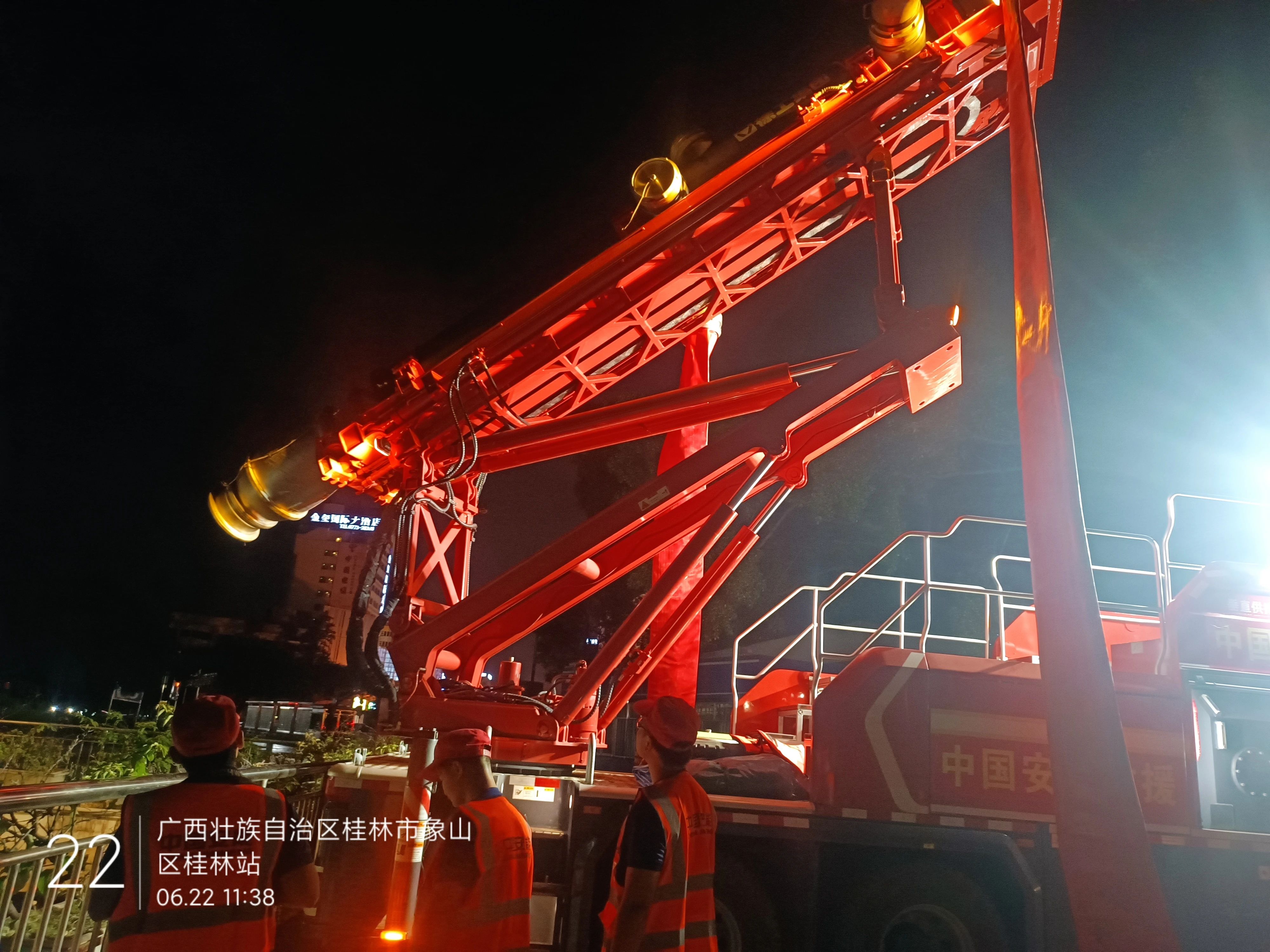 桂林洪水！时博SHIBO(中国)多台排涝应急装备全力迎战!