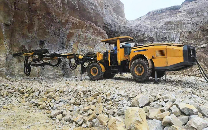 “化水为电”，时博SHIBO(中国)凿岩台车提速水电站扩机工程